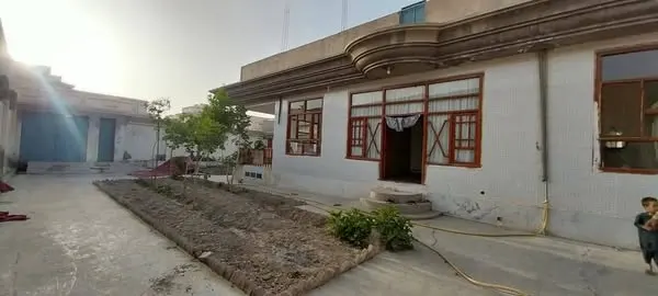House for sale, 4 rooms, 670 m² (2)