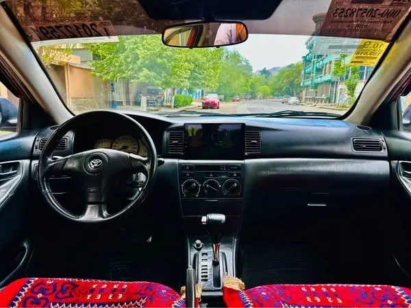 Toyota Corolla 2004 (4)