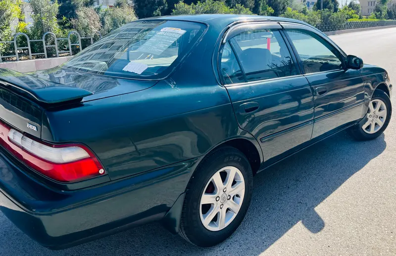 Toyota Corolla 1997 (3)