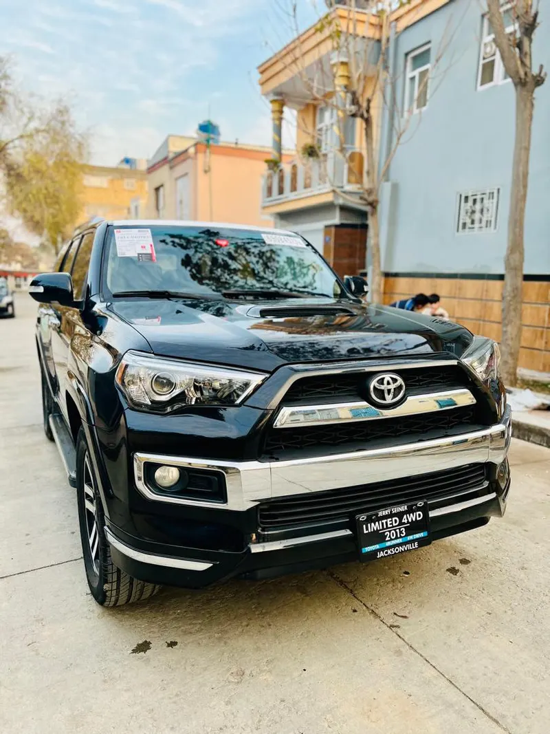 Toyota 4 Runner 2013 (4)