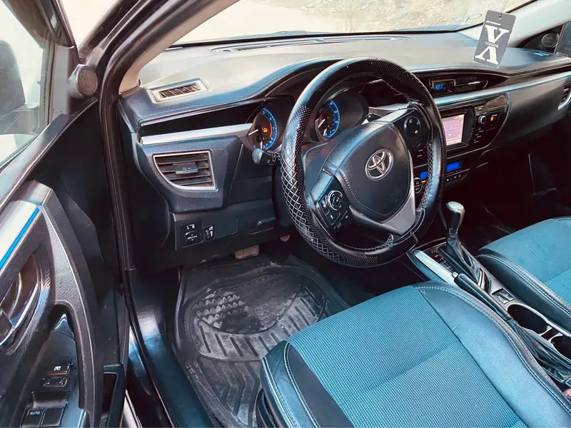 Toyota Corolla 2014 (4)
