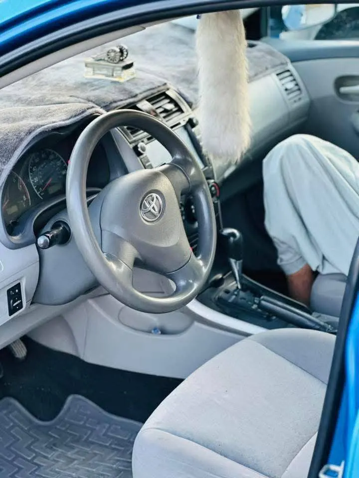 Toyota Corolla 2009 (4)