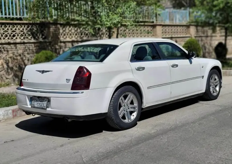 Chrysler 2006 (3)