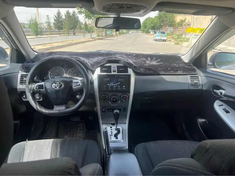 Toyota Corolla (4)
