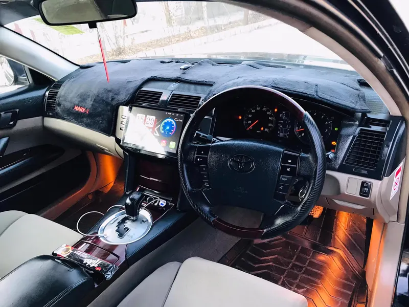 Toyota Mark X 2006 (4)
