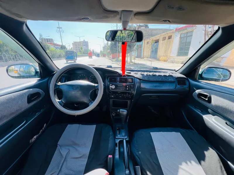 Toyota Corolla 1997 (5)