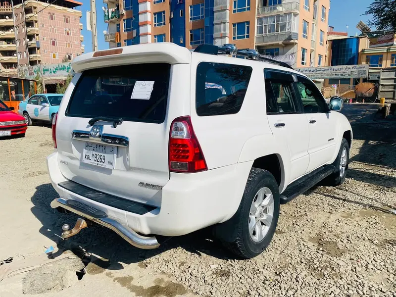 Toyota 4 Runner 2004 (3)