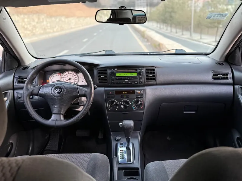 Toyota Corolla 2008 (4)