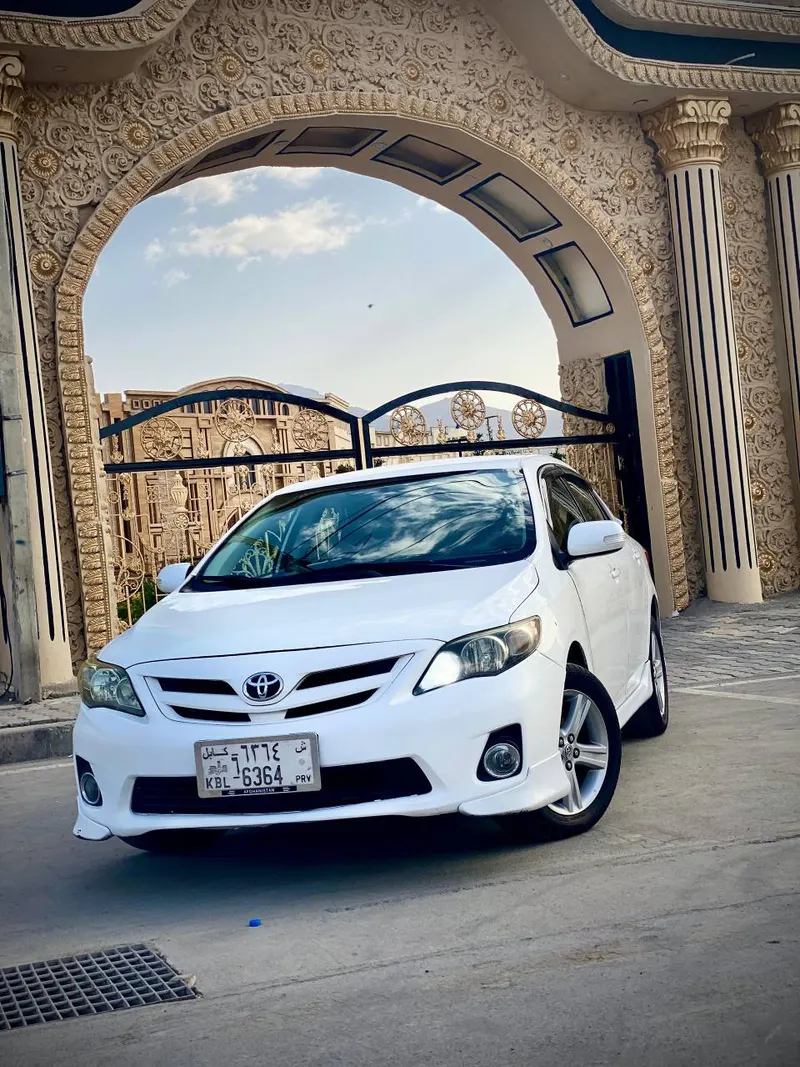 Toyota Corolla 2011 (2)