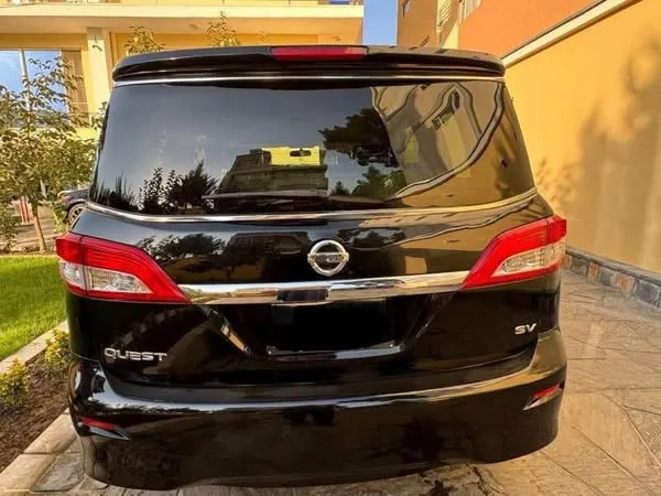 Nissan Quest 2014 (3)