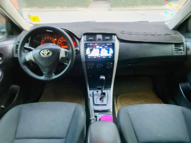 Toyota Corolla 2009 (2)