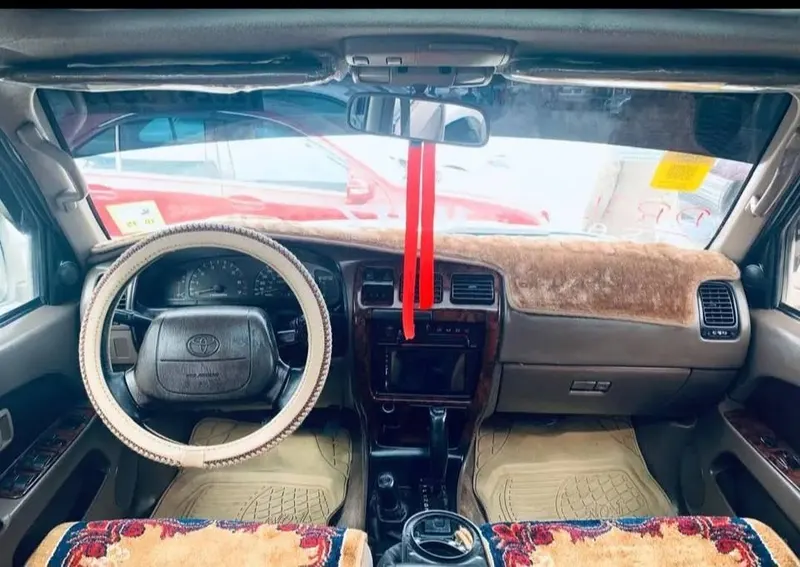 Toyota 4Runner SR5 1997 (4)