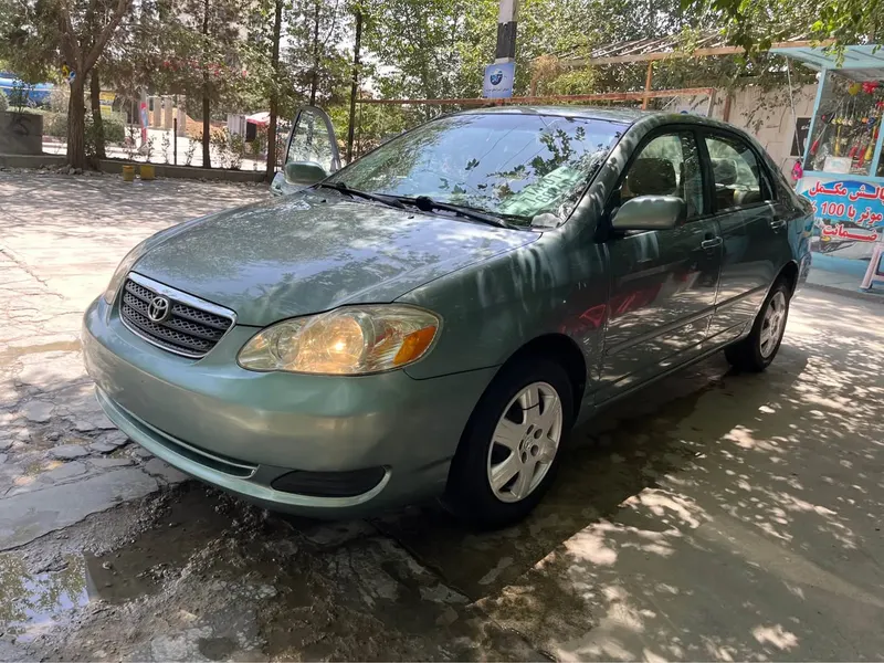 Toyota Corolla 2005 (2)