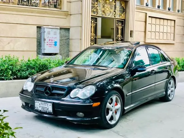 Mercedes-Benz 2005 (1)