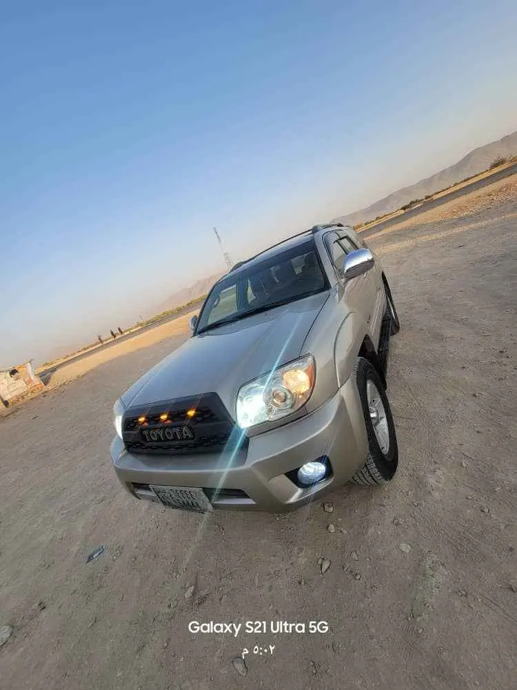 Toyota 4Runner 2004 (2)