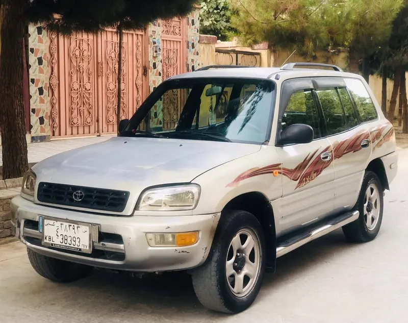 تویوتا RAV4 1998 (2)