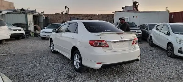 Toyota Corolla 2010 (3)