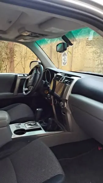 Toyota 4Runner SR5 2010 (4)