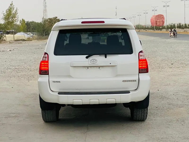 Toyota 4 Runner 2006 (3)