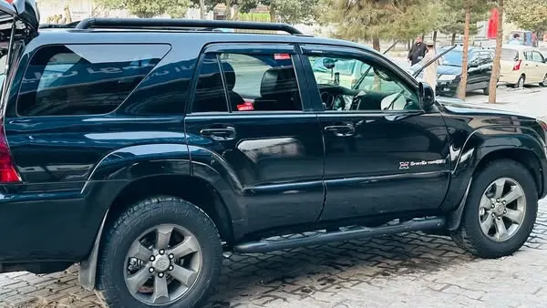 Toyota 4Runner Sport 2006 (2)