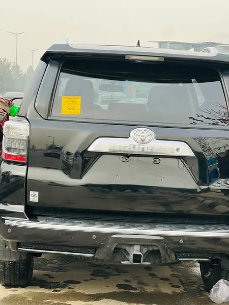 Toyota 4Runner SR5 2013 (2)