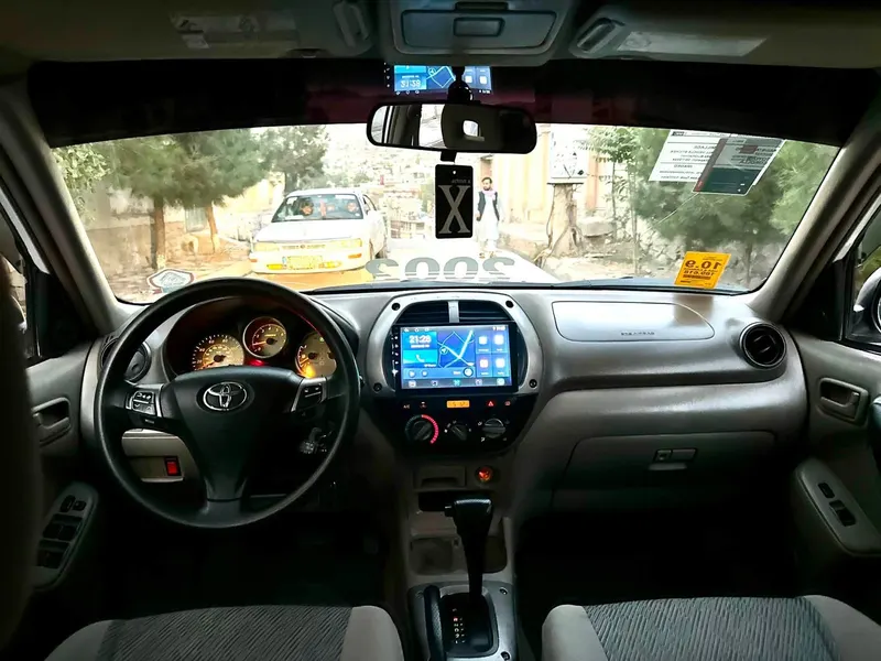 Toyota RAV4 2002 (5)