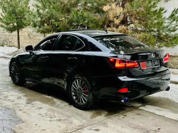 Lexus IS250 2008 (3)