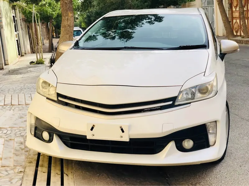 Toyota Prius 2012 (1)