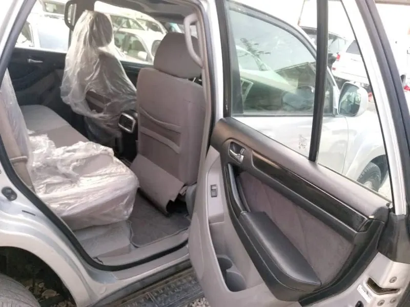Toyota 4Runner 2004 (4)