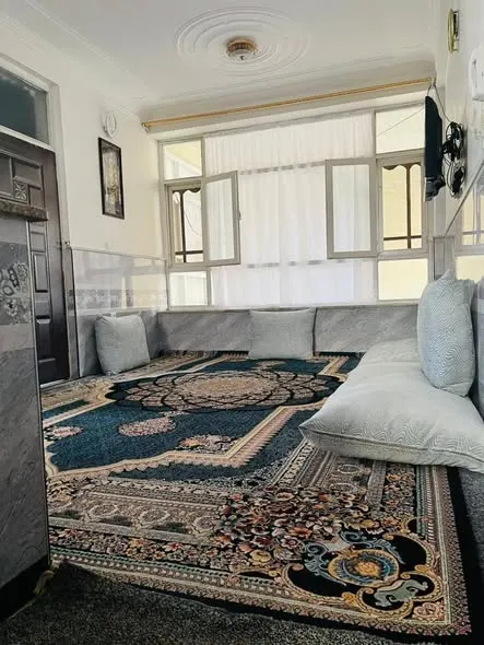 Apartment for rent, 3 rooms, ground floor with yard, Taimani, Kabul (2)