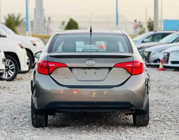 Toyota Corolla SE 2017 (3)