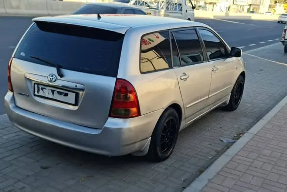 Toyota Fielder 2006 (3)