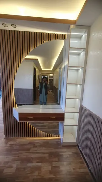 اپارتمانونه د پلورنې لپاره، 3 او 4 خونې، 165-204 m²، څلورم او اتم پوړ (2)