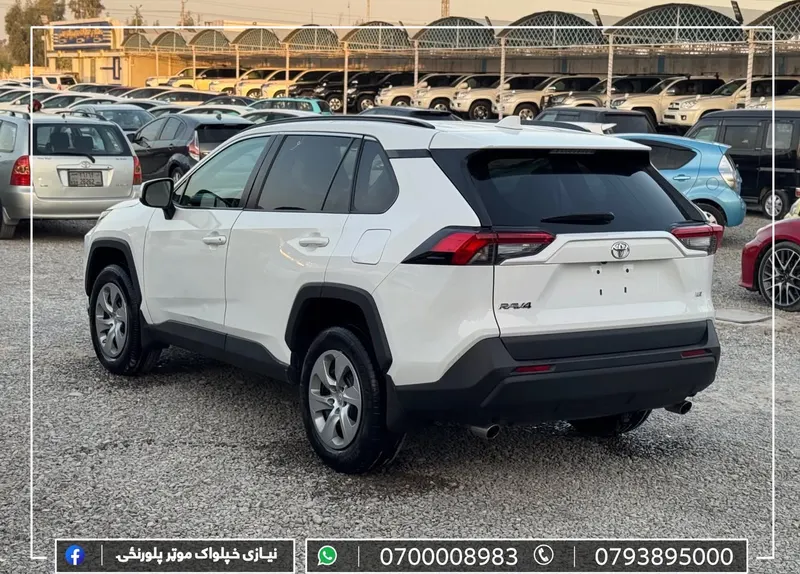 Toyota Rav 4 2021 (3)