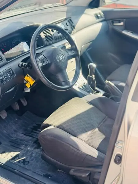 Toyota Fielder 2006 (4)