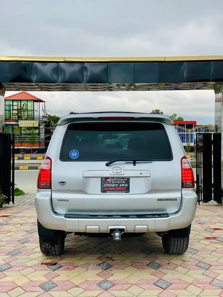 Toyota 4 Runner 2006 (3)