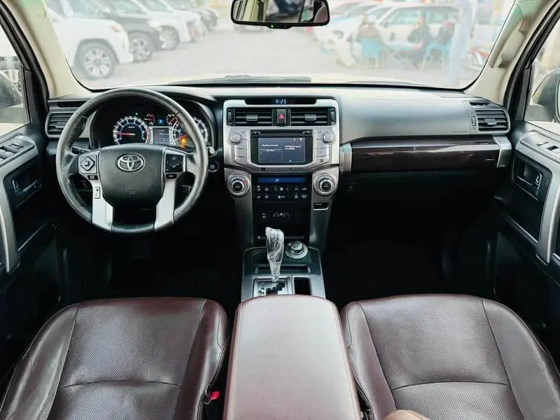 Toyota Fortuner Limited 2015 (4)