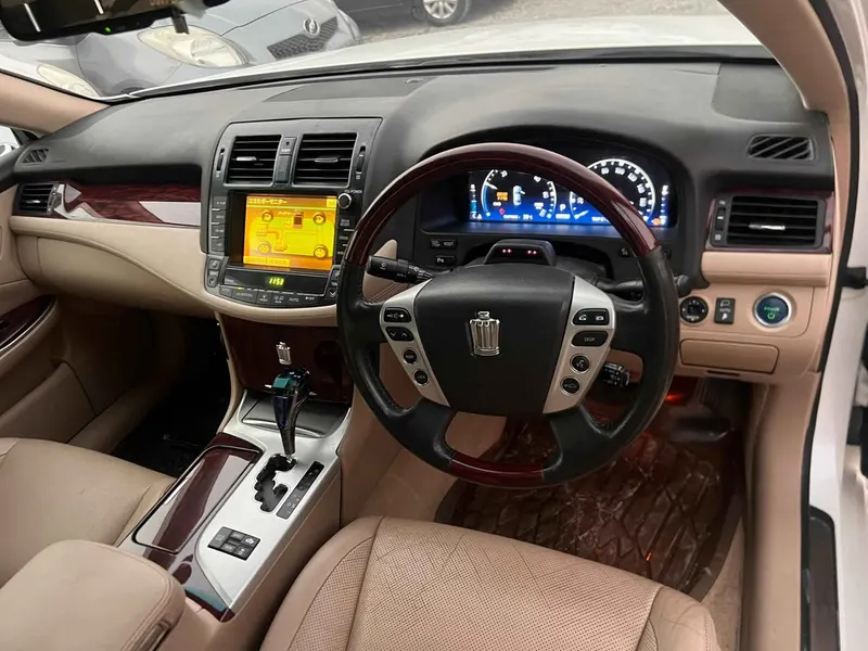 Toyota 2012 (4)