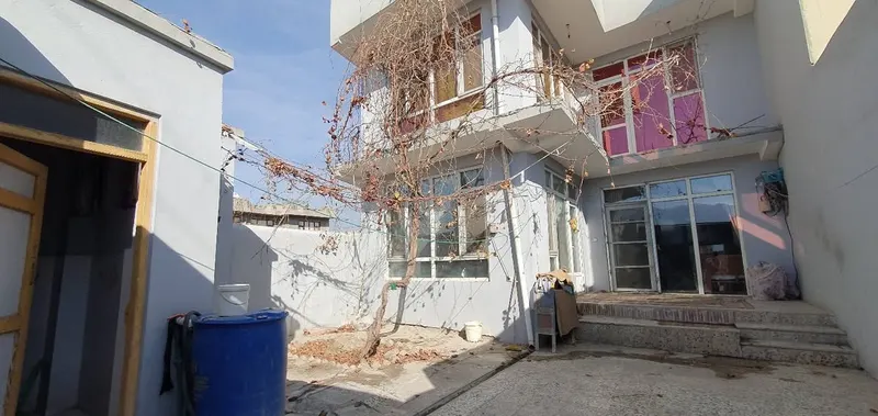 کور د پلورنې لپاره، 4 خونې، 150 m²، گل بته، بگرامی، کابل (2)