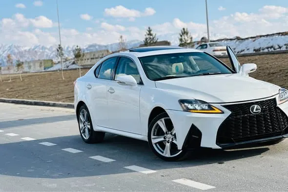 Lexus IS250 2011 (2)