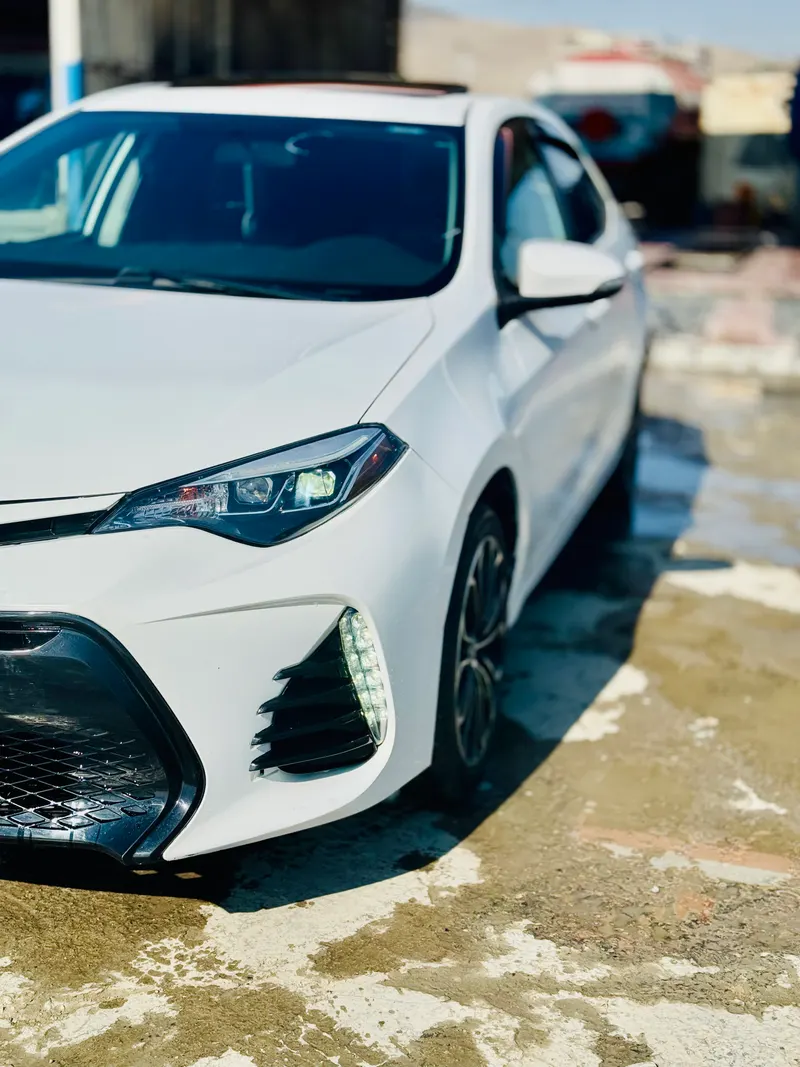 Toyota corolla 2016 (2)