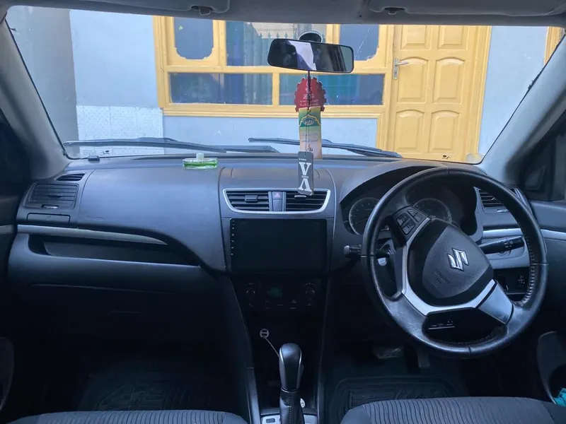 Suzuki Swift 2014 (4)