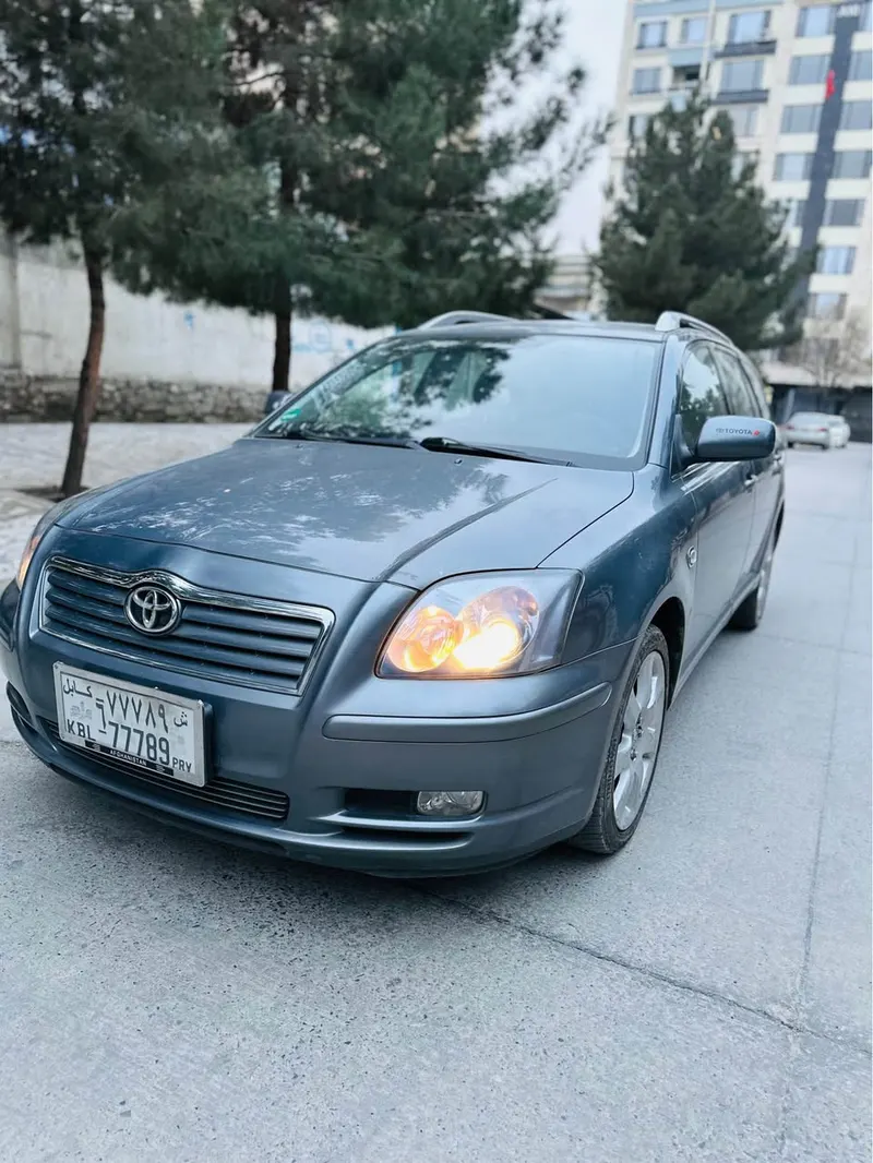 Toyota Fielder 2005 (1)