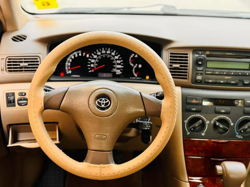 Toyota Corolla LE 2006 (4)