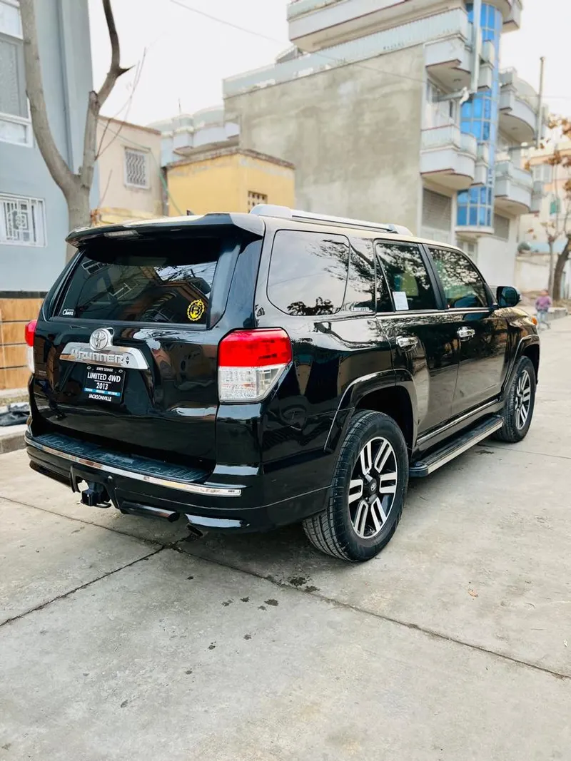 Toyota 4 Runner 2013 (6)
