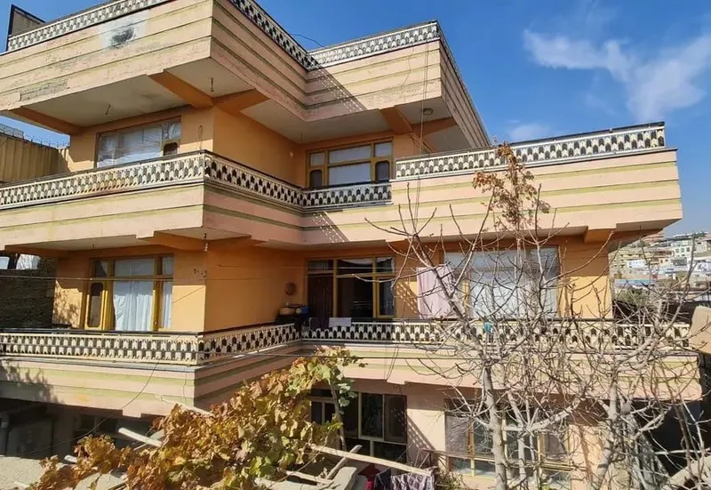 4-storey building for sale, 12 rooms, 2.5 biswa (2)