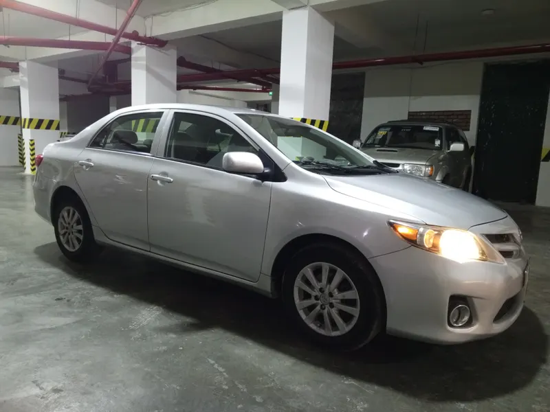 Toyota Corolla 2009 (2)