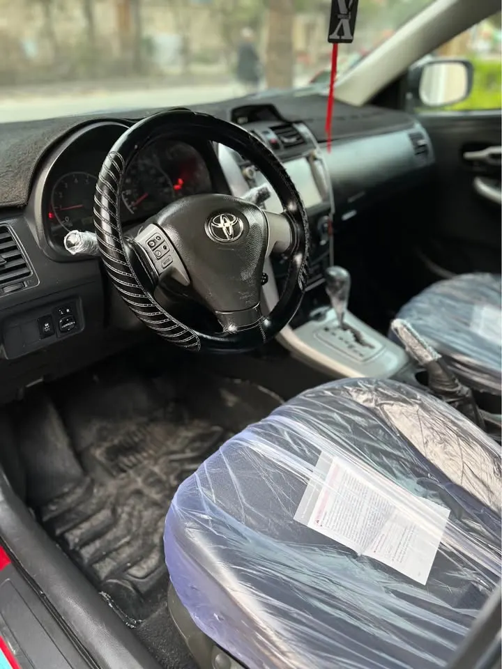 Toyota Corolla 2009 (4)