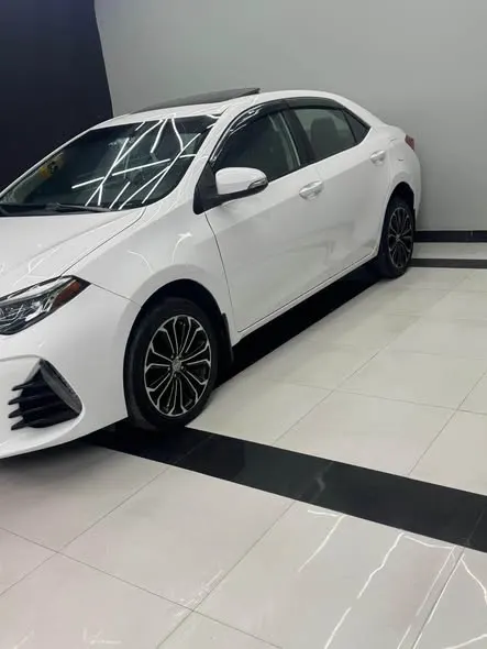 Toyota Corolla 2014 (2)