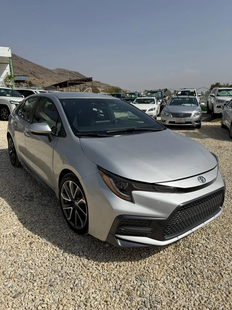 Toyota Corolla 2021 (1)